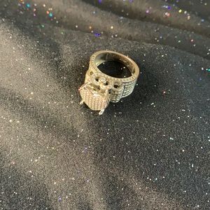 Sterling Silver 925 Heart Shaped CZ Ring Sz8